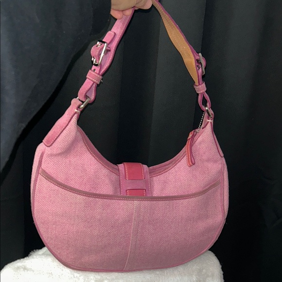 Coach RARE Vintage Suede Leather Canvas Pink Shoulder Bag with Buckle flap - Picture 13 of 17